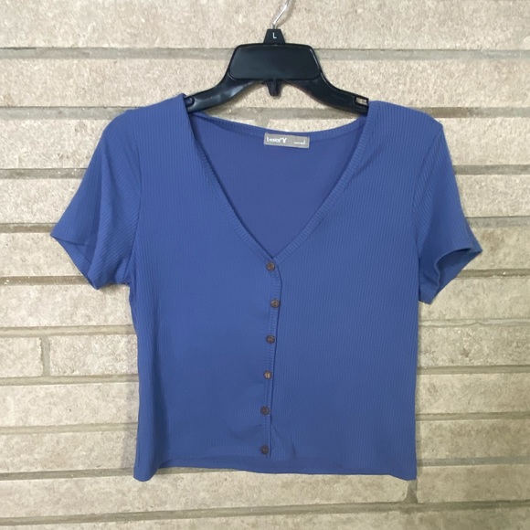 Tresics Tops - Tresics crop top